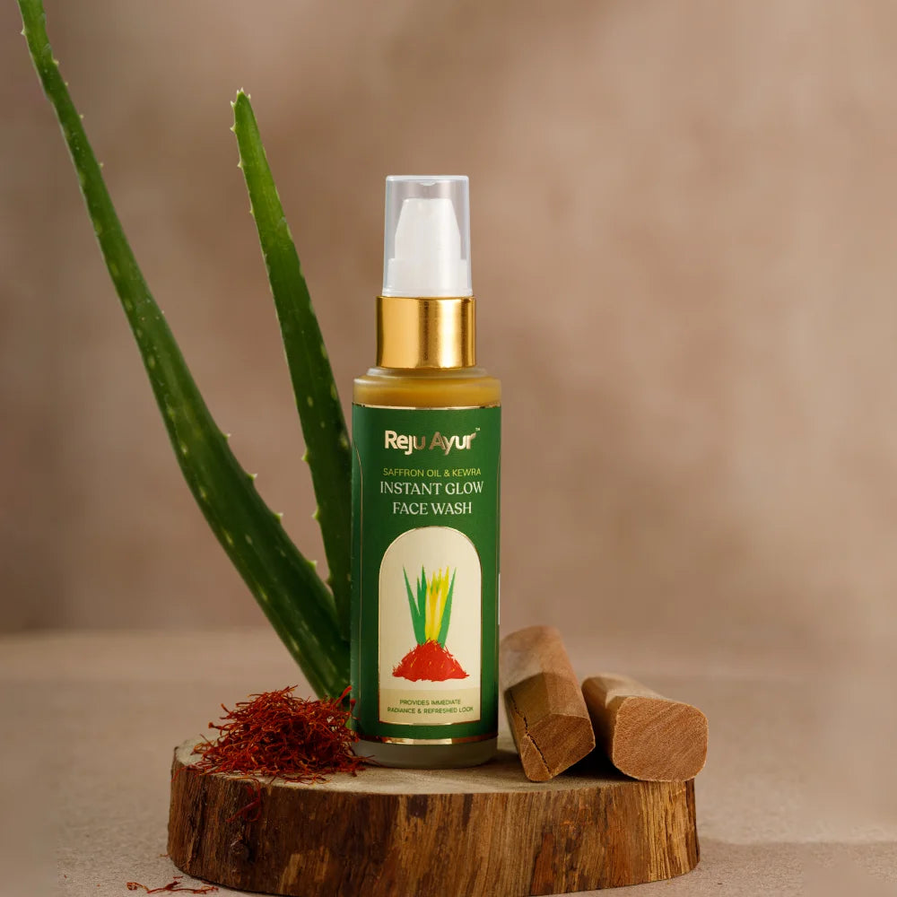 Instant Glow Face Wash with Saffron Oil & Kewra